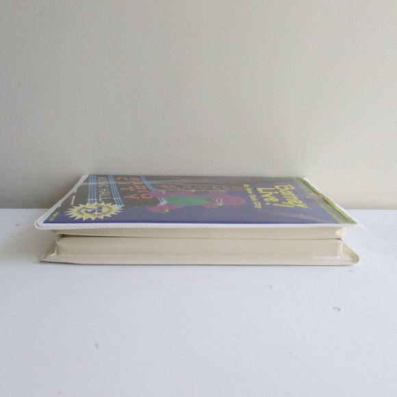 VHS Tape - Barney Live! In New York City - Picture 7 of 8